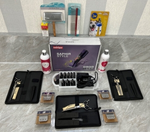 Clipper World Groomers Starter Kit Silver - Click for more info