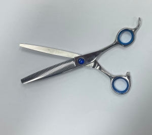The ProGroom Proficiency 6.5" Thinning Scissors With 46 V Teeth